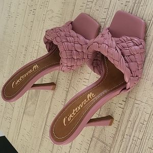 Beautiful  9 West Mules